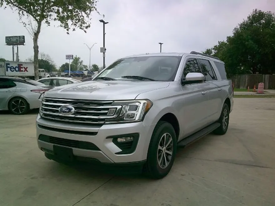 2019 Ford Expedition MAX XLT photo 1