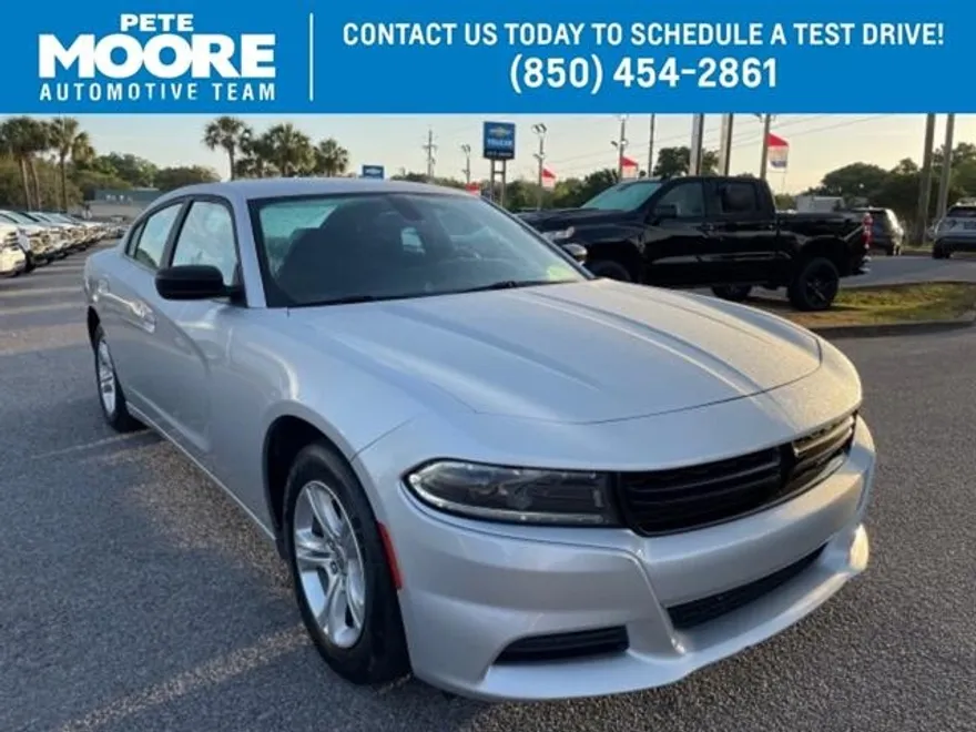 2023 Dodge Charger SXT photo 1