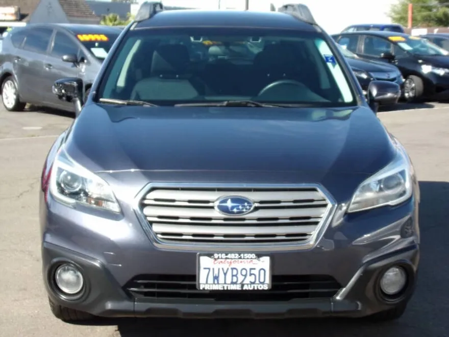 2015 Subaru Outback 2.5i Premium photo 1