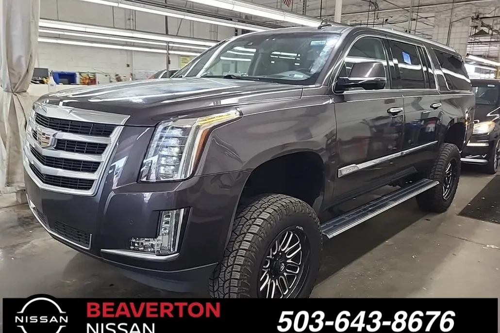 2016 Cadillac Escalade ESV Premium photo 1