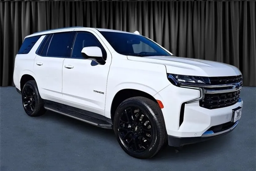 2023 Chevrolet Tahoe LS photo 1