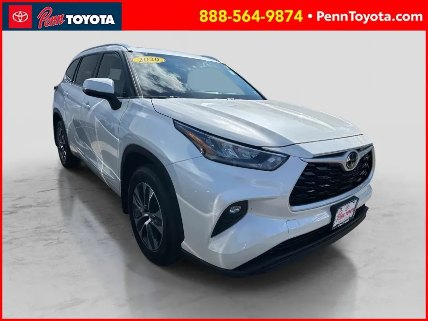 2020 Toyota Highlander XLE photo 1
