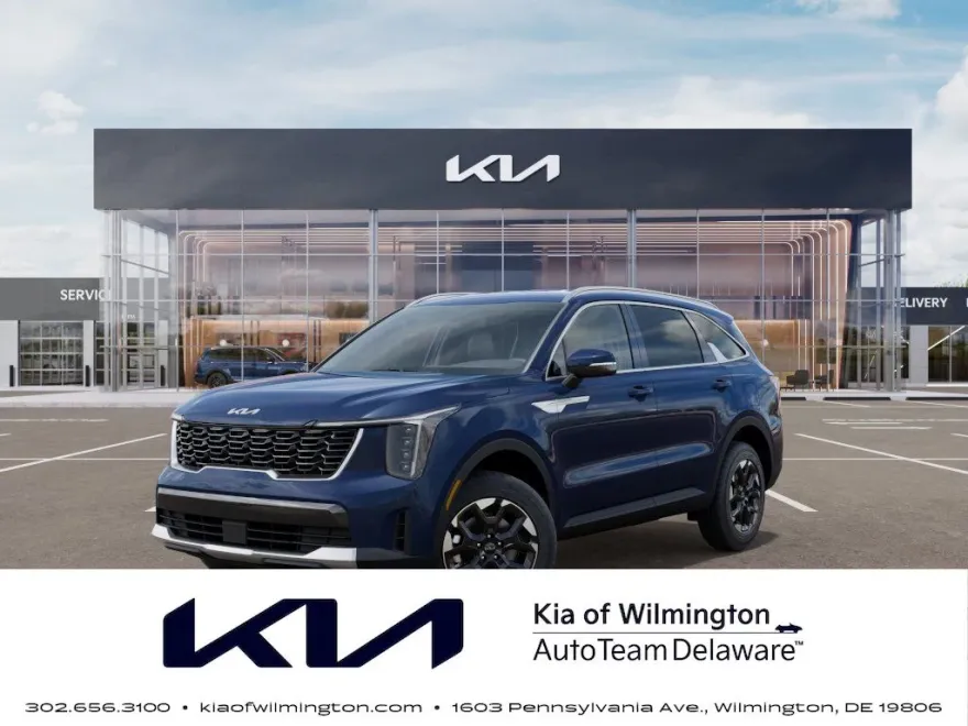 2025 Kia Sorento S photo 1