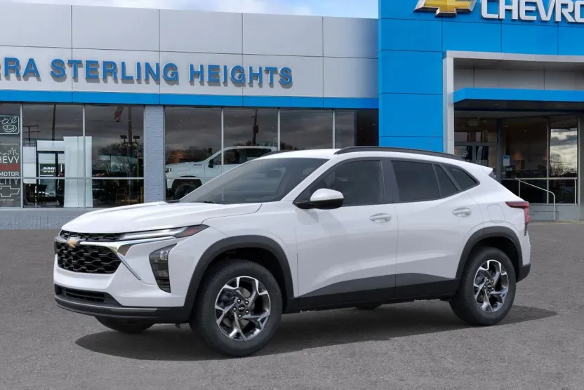 2026 Chevrolet Trax LT photo 1