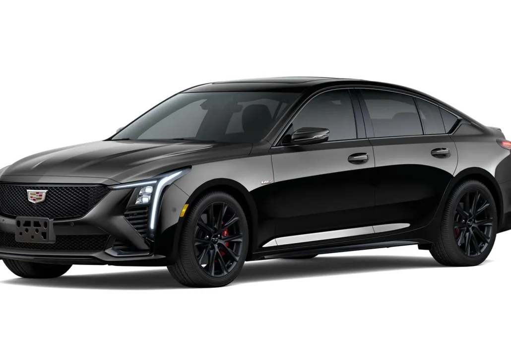 2026 Cadillac CT5 V photo 1