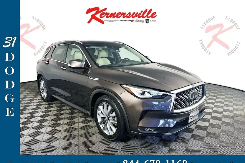 2019 Infiniti QX50 Essential photo 1