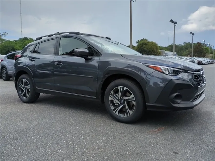 2025 Subaru Crosstrek Premium photo 1