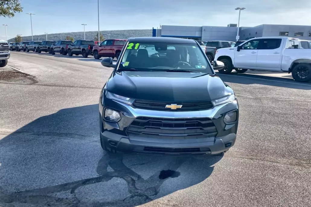 2021 Chevrolet Trailblazer LS photo 1