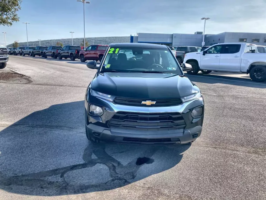 2021 Chevrolet Trailblazer LS photo 1