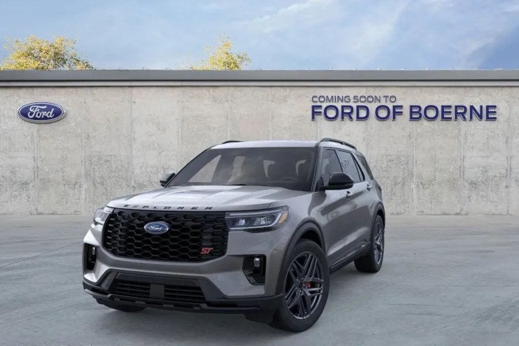 2025 Ford Explorer ST photo 1