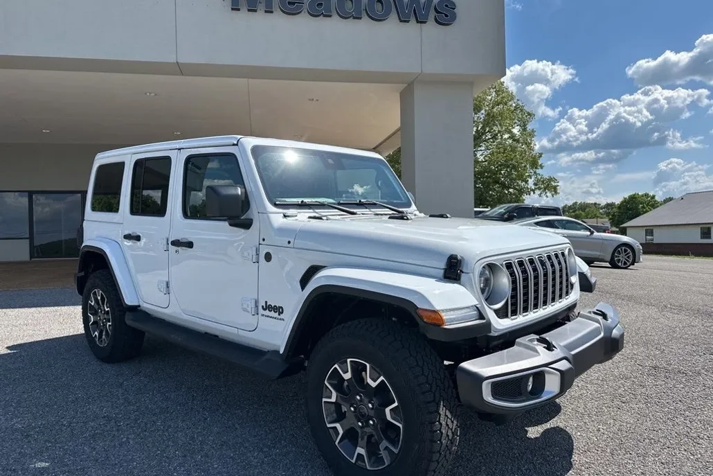 2025 Jeep Wrangler Sahara photo 1