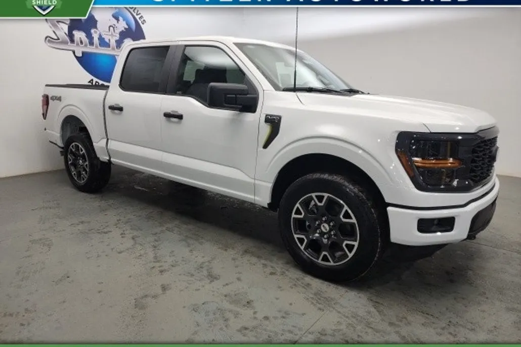 2025 Ford F-150 STX photo 1