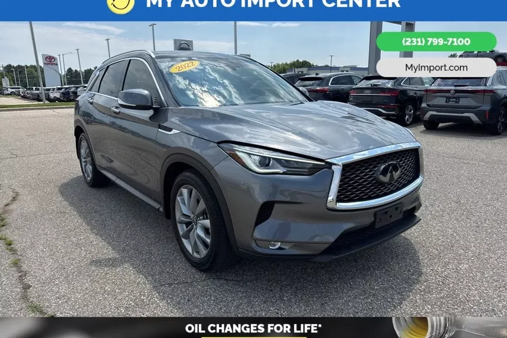 2022 Infiniti QX50 Luxe photo 1