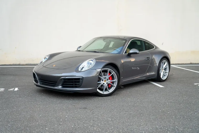 2019 Porsche 911 4S photo 1