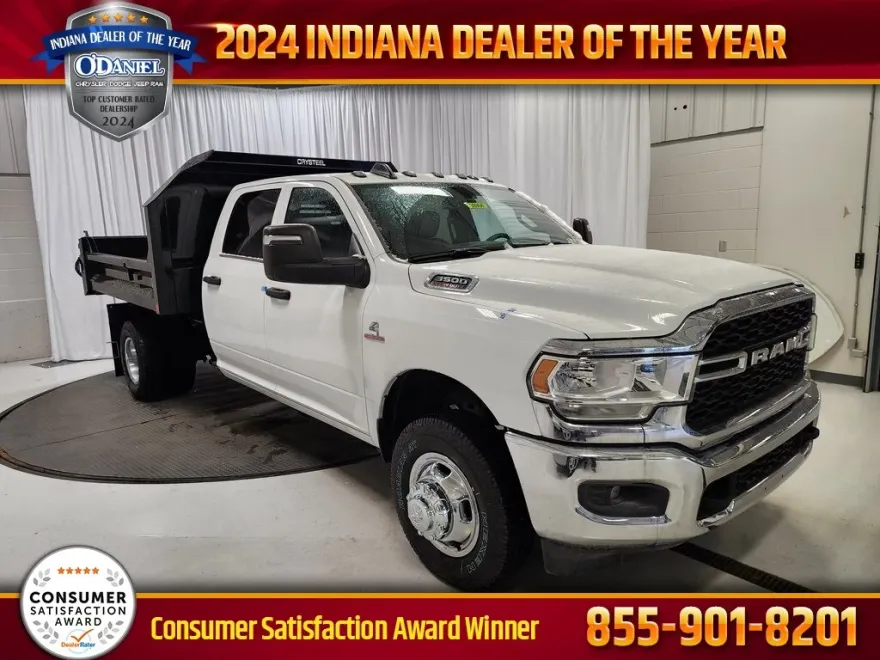 2024 Ram 3500 Tradesman photo 1