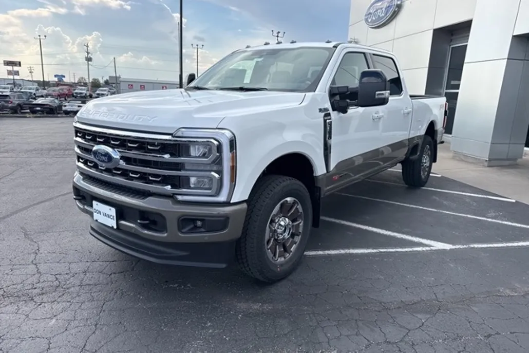 2026 Ford F-350 King Ranch photo 1