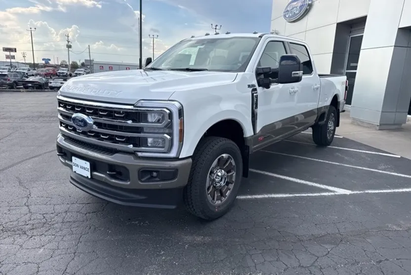 2026 Ford F-350 King Ranch photo 1