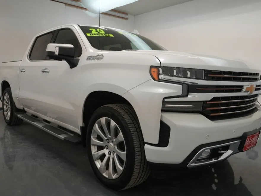 2020 Chevrolet Silverado 1500 High Country photo 1