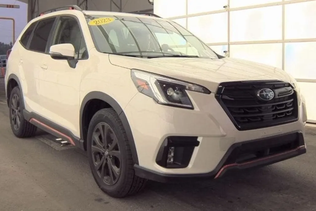 2023 Subaru Forester Sport photo 1