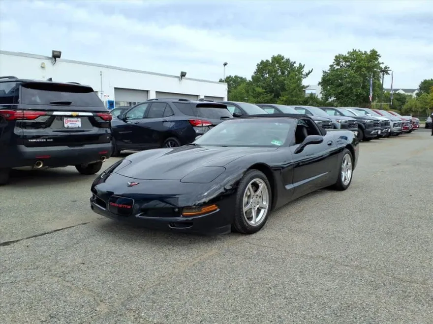 2004 Chevrolet Corvette photo 1