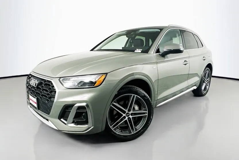 2023 Audi Q5 S line Premium photo 1