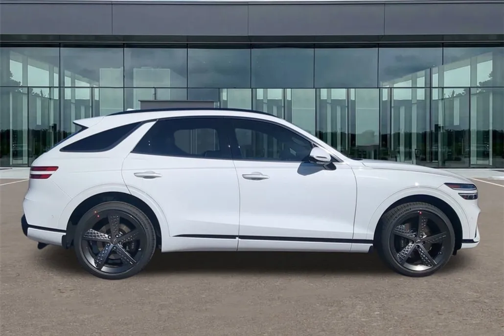 2025 Genesis GV70 3.5T Sport photo 1