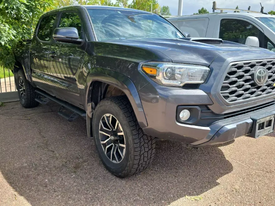 2020 Toyota Tacoma TRD Sport Double Cab photo 1