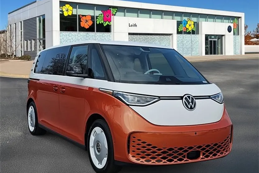 2025 Volkswagen ID. Buzz photo 1