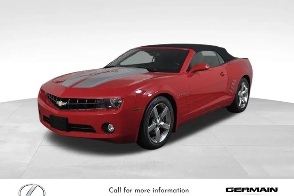 2013 Chevrolet Camaro 1LT photo 1