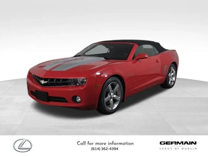 2013 Chevrolet Camaro 1LT photo 1