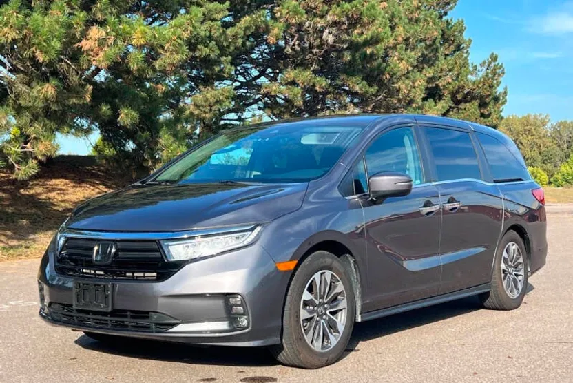 2022 Honda Odyssey EX-L photo 1