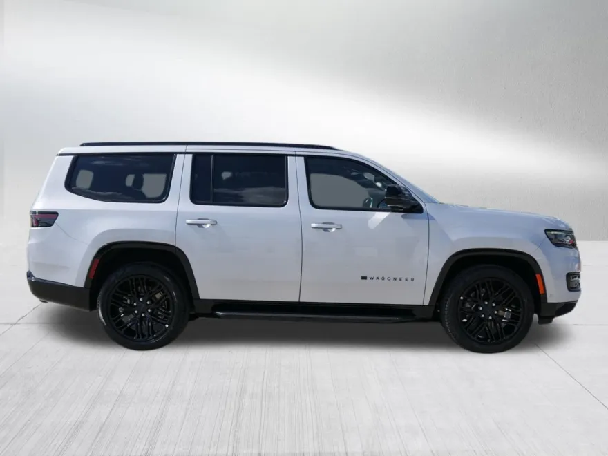 2025 Jeep Wagoneer Carbide photo 1