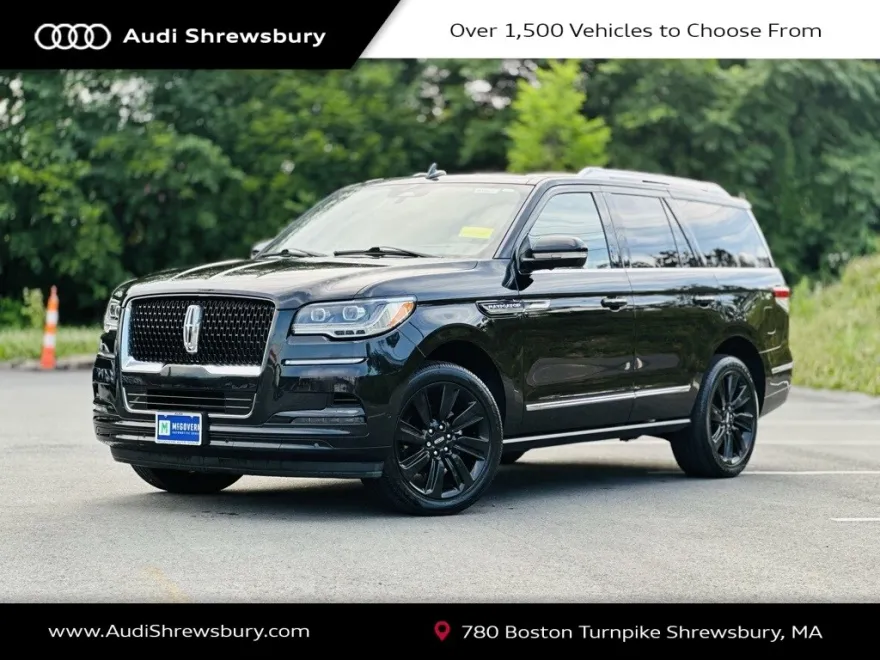 2022 Lincoln Navigator Reserve photo 1