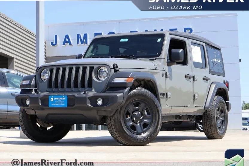 2022 Jeep Wrangler Unlimited Sport photo 1