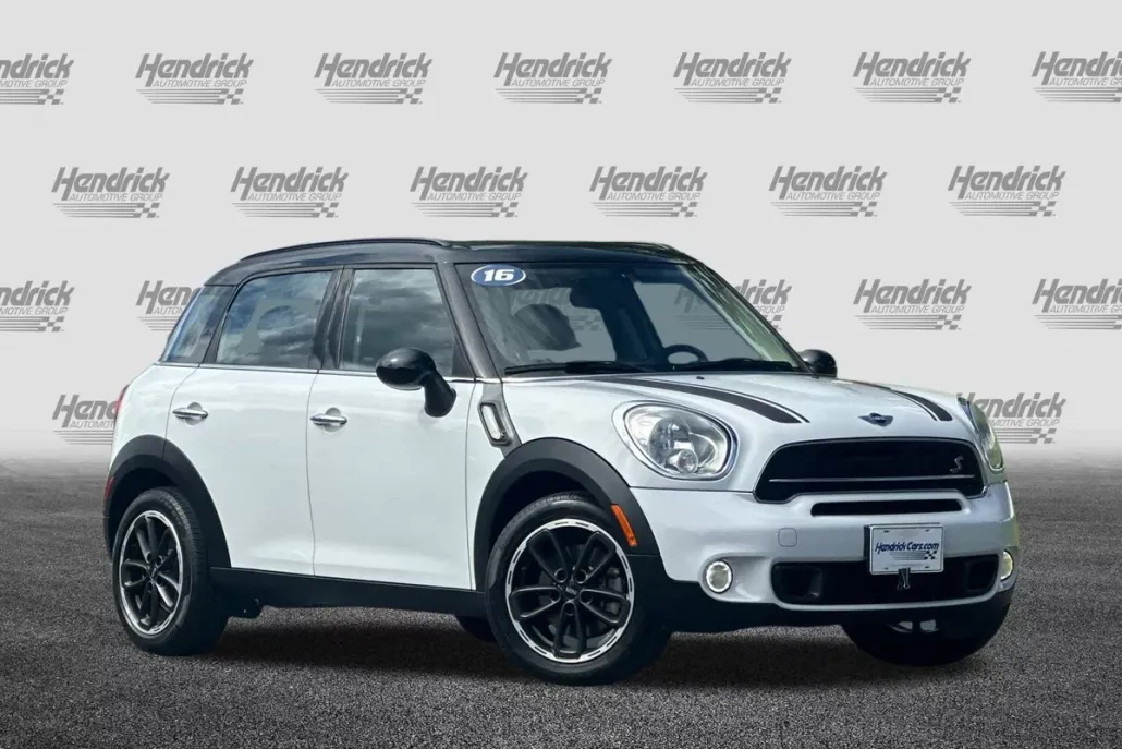 2016 Mini Countryman S photo 1