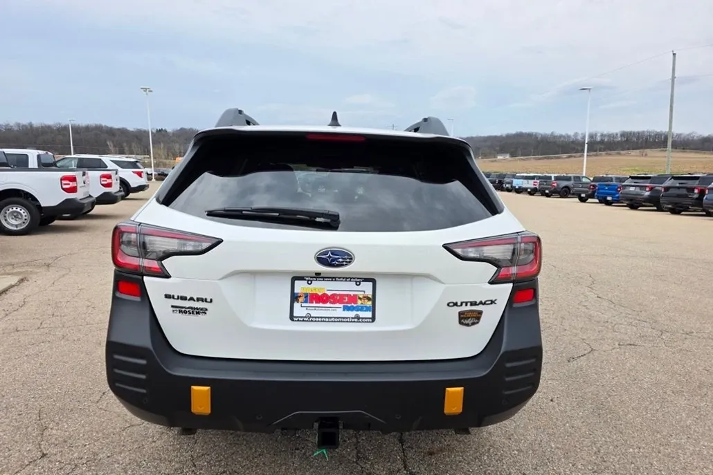 2023 Subaru Outback Wilderness photo 1