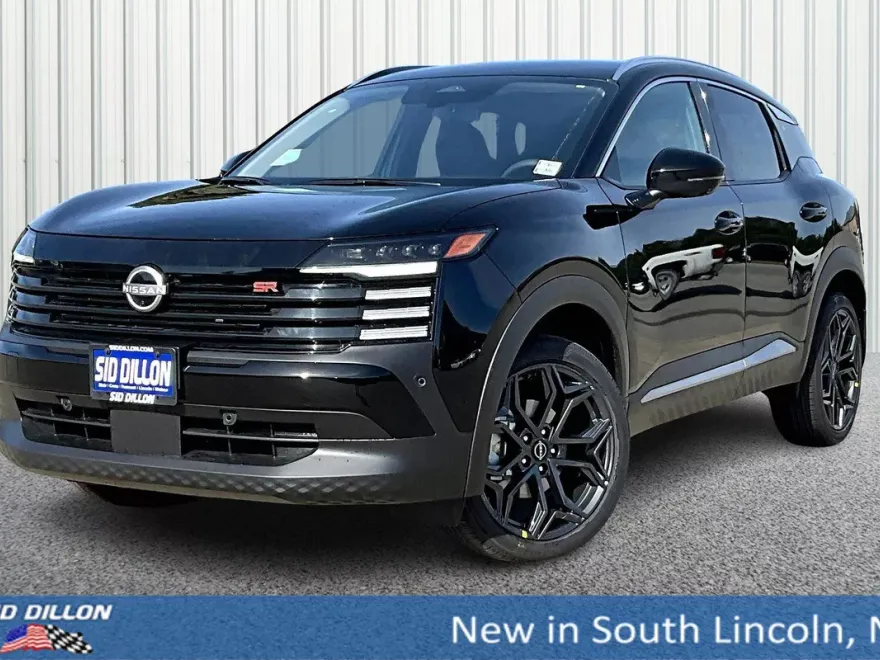2025 Nissan Kicks SR photo 1