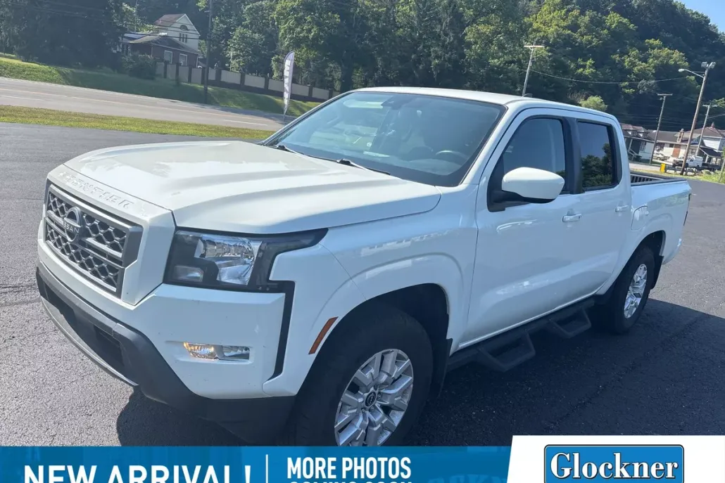 2022 Nissan Frontier SV photo 1