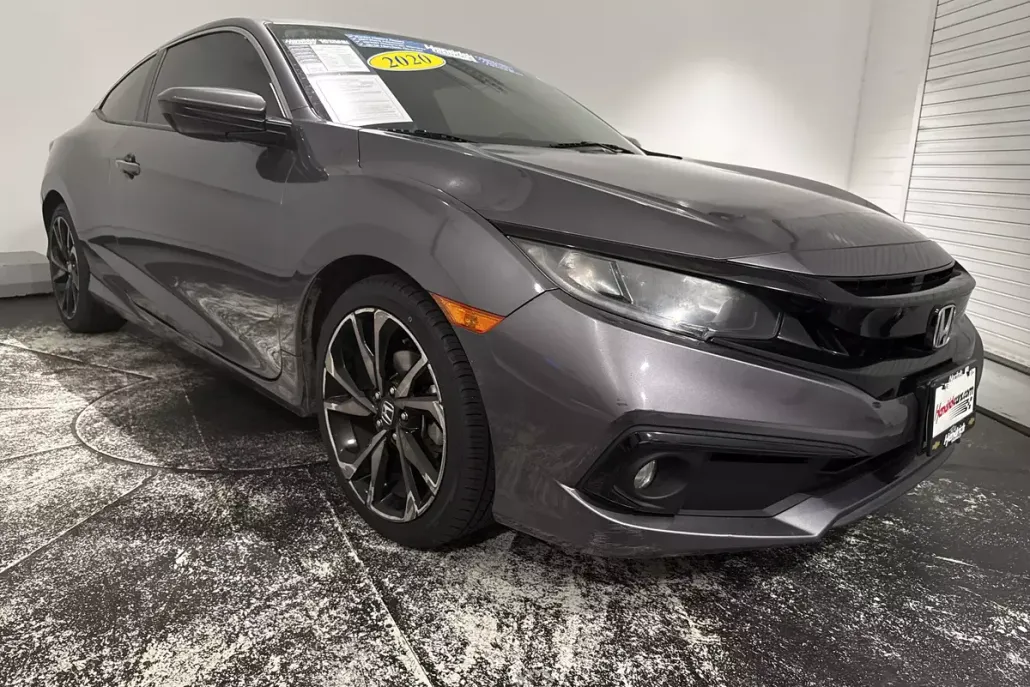 2020 Honda Civic Sport photo 1