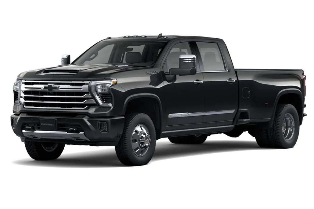 2026 Chevrolet Silverado 3500HD High Country photo 1
