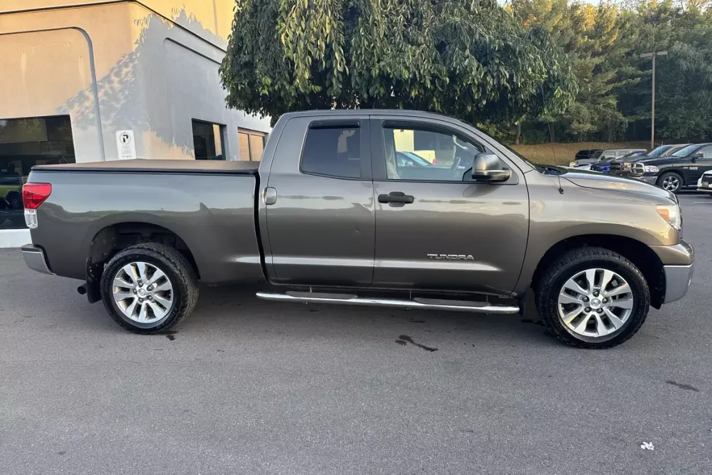 2013 Toyota Tundra Grade photo 1