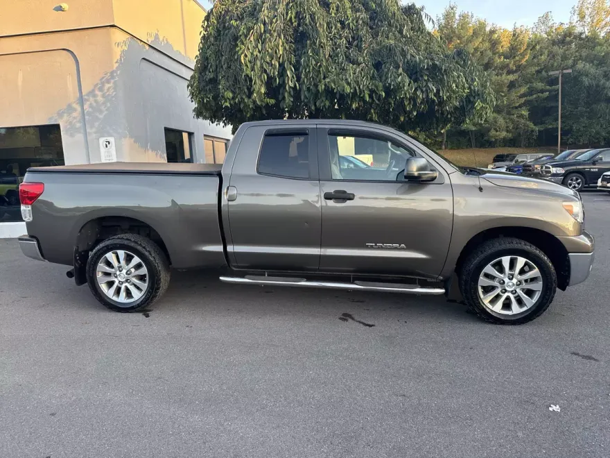 2013 Toyota Tundra Grade photo 1