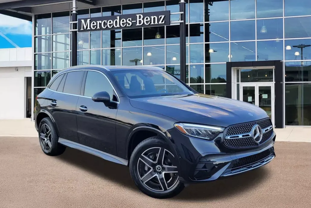 2025 Mercedes Benz GLC 350e photo 1
