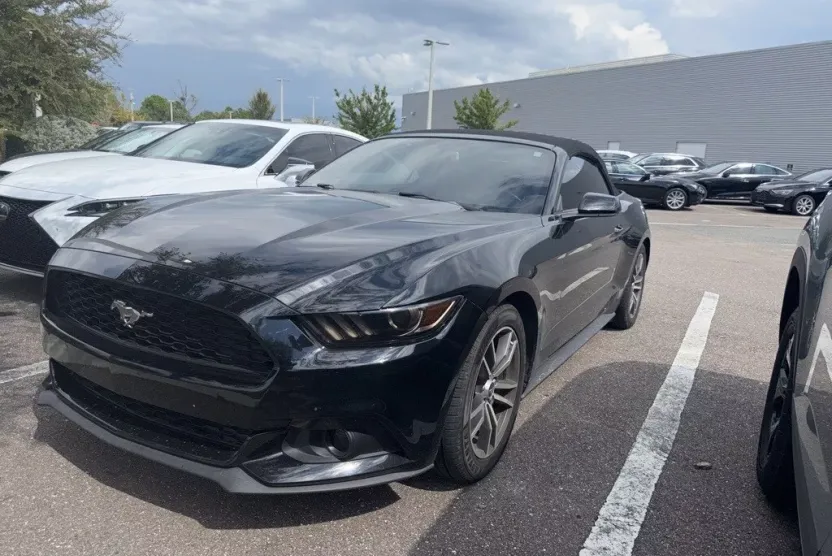 2017 Ford Mustang EcoBoost Premium Convertible photo 1