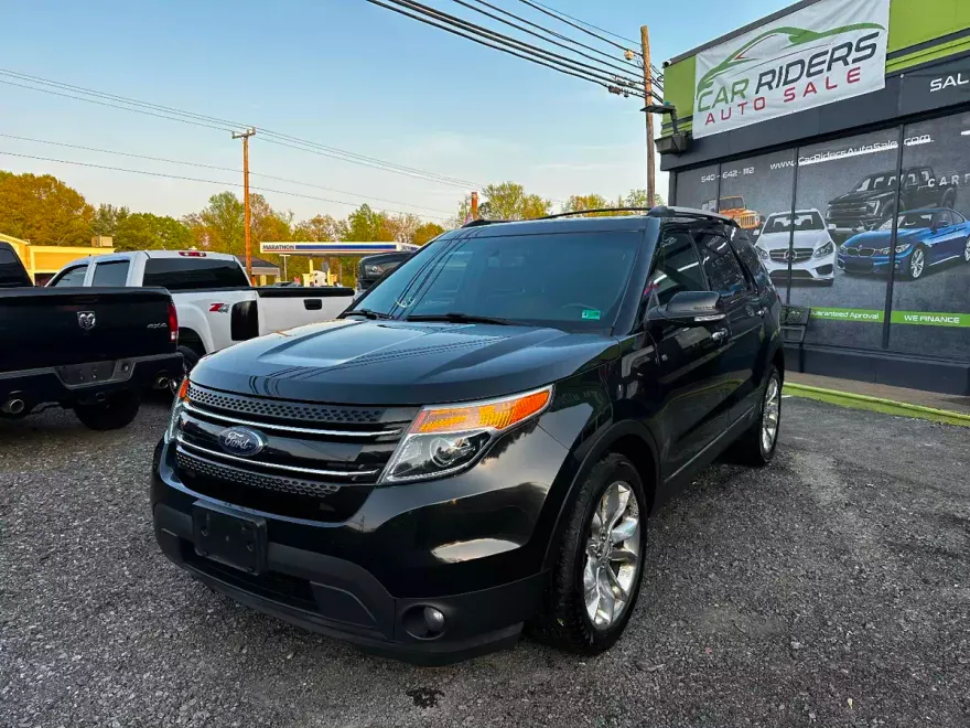 2015 Ford Explorer Limited photo 1