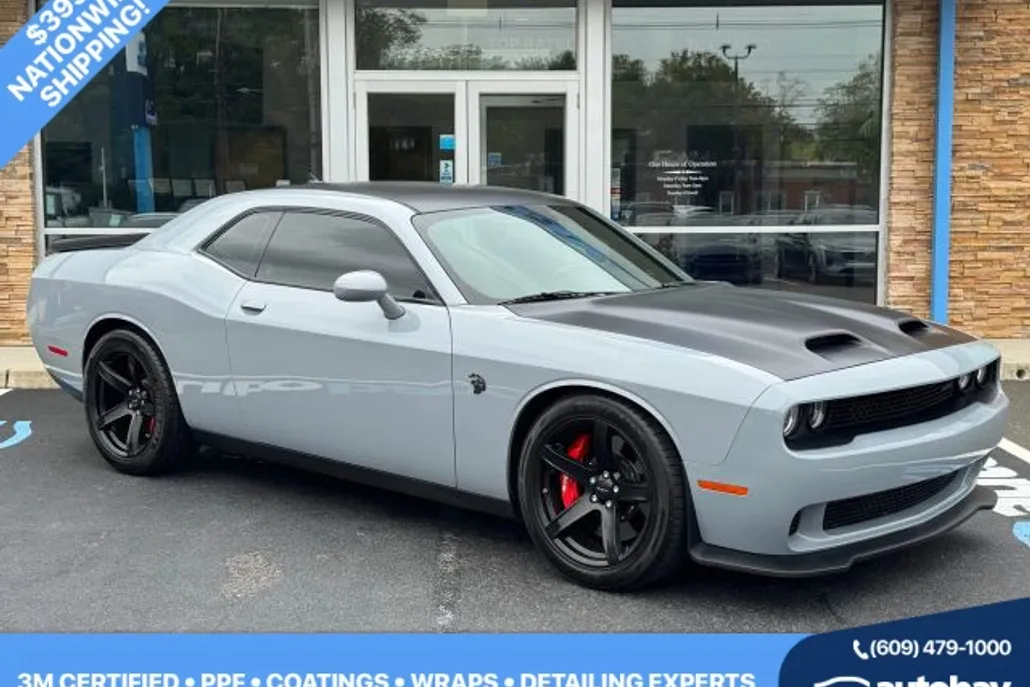 2022 Dodge Challenger SRT8 Hellcat photo 1