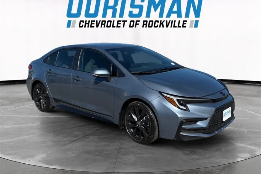 2024 Toyota Corolla SE photo 1