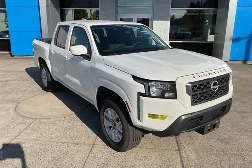 2022 Nissan Frontier SV photo 1