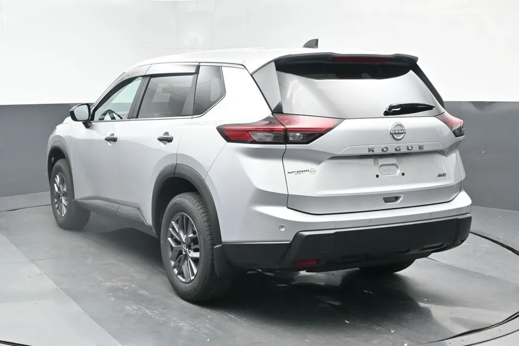 2025 Nissan Rogue S photo 1