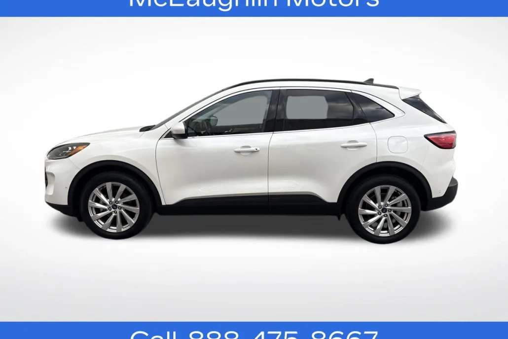 2021 Ford Escape Titanium photo 1